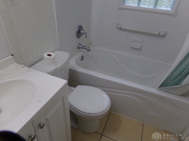 1914 W Bataan Drive, Dayton, OH 45420
