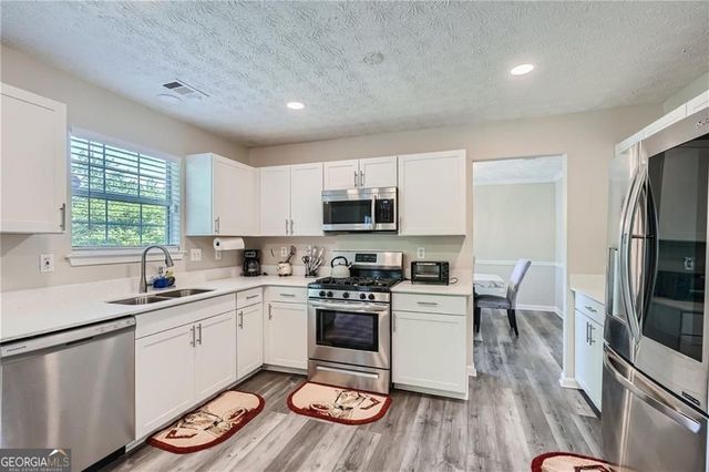3370 Flagstone Trace, Ellenwood, GA 30294