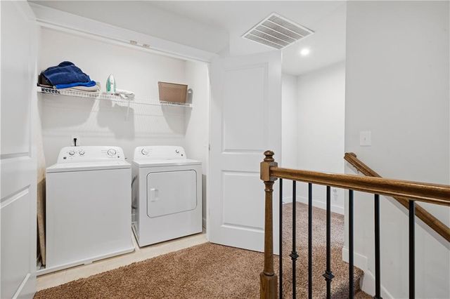 4095 Lake Manor Way, Atlanta, GA 30349