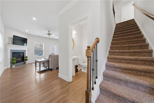 4095 Lake Manor Way, Atlanta, GA 30349