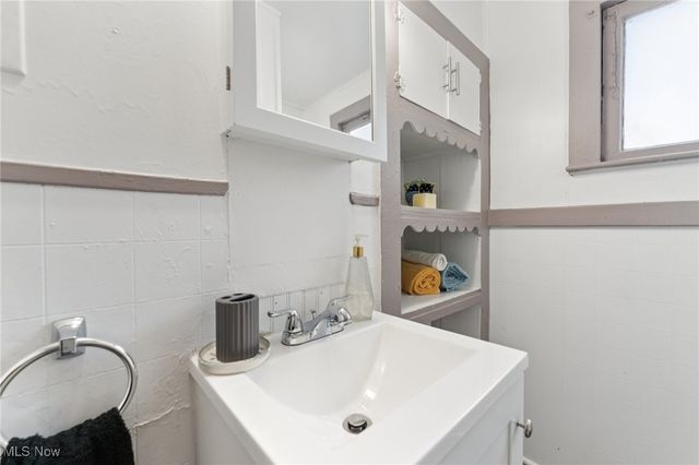 4030 Cleveland Avenue, Ashtabula, OH 44004