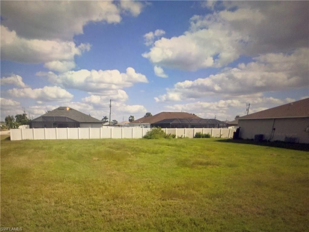 3013 NE 2nd PL, CAPE CORAL, FL 33909 — exterior