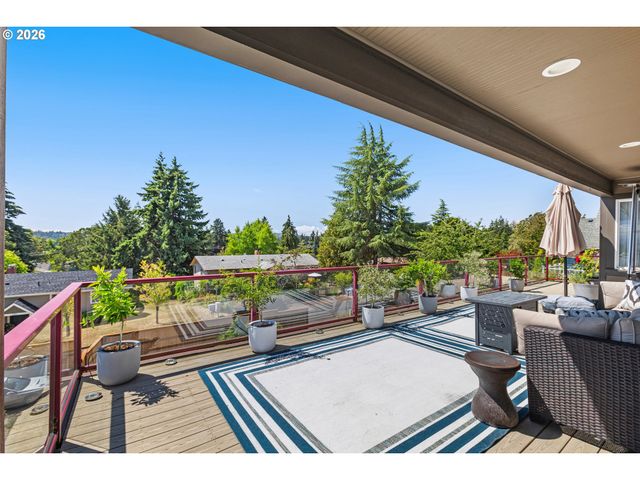 876 TAYBIN Rd Nw, Salem, OR 97304