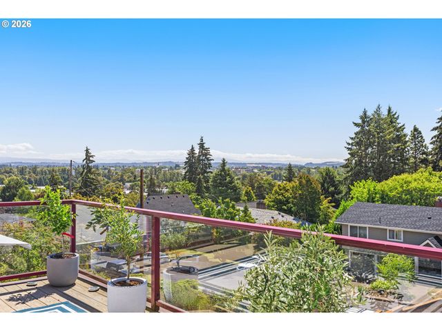 876 TAYBIN Rd Nw, Salem, OR 97304