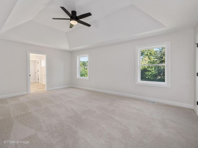 605 Polo Drive, Wheaton, IL 60187
