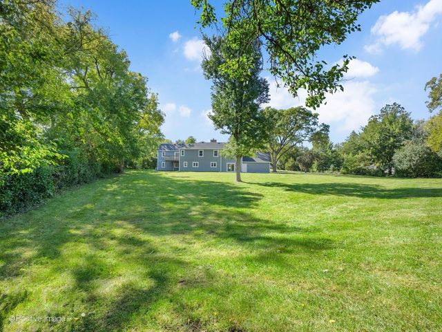 605 Polo Drive, Wheaton, IL 60187