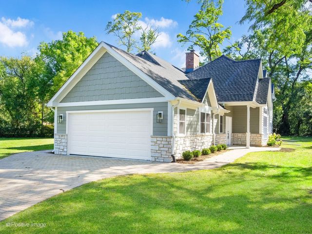 605 Polo Drive, Wheaton, IL 60187