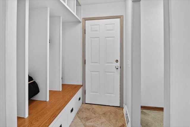 1128 Virdon Drive, Sun Prairie, WI 53590