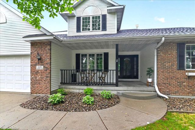 1128 Virdon Drive, Sun Prairie, WI 53590
