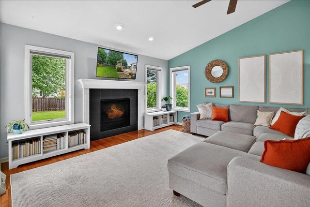 1128 Virdon Drive, Sun Prairie, WI 53590