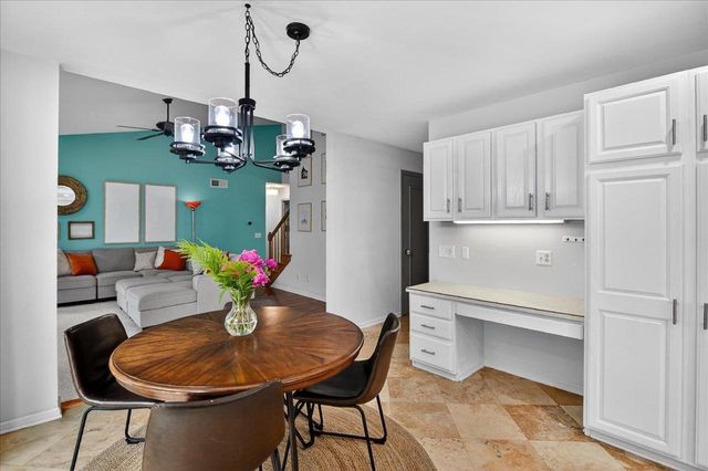 1128 Virdon Drive, Sun Prairie, WI 53590