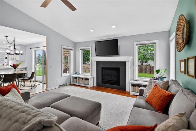 1128 Virdon Drive, Sun Prairie, WI 53590