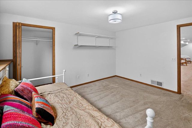 1128 Virdon Drive, Sun Prairie, WI 53590