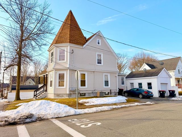 39 Grafton St, Brockton, MA 02301