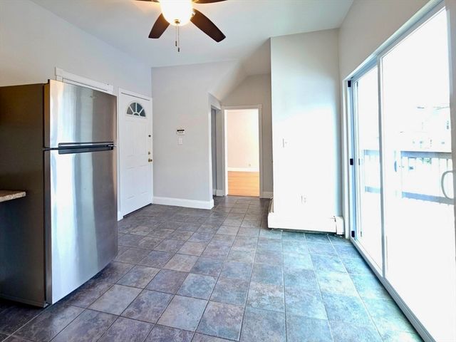 39 Grafton St, Brockton, MA 02301