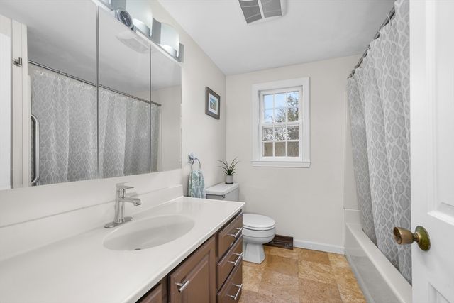 1157 Orleans-Harwich, Harwich, MA 02645