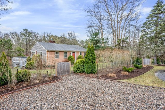 1157 Orleans-Harwich, Harwich, MA 02645