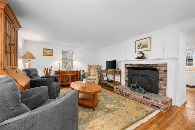 1157 Orleans-Harwich, Harwich, MA 02645