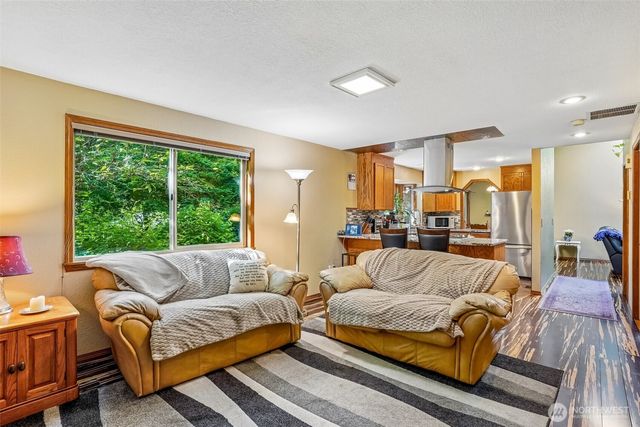3804 75th Avenue Ct NW, Gig Harbor, WA 98335