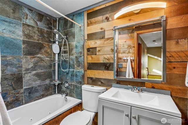 3804 75th Avenue Ct NW, Gig Harbor, WA 98335