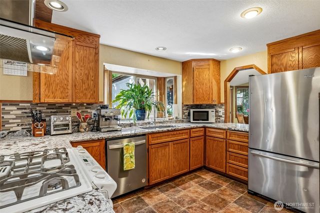 3804 75th Avenue Ct NW, Gig Harbor, WA 98335