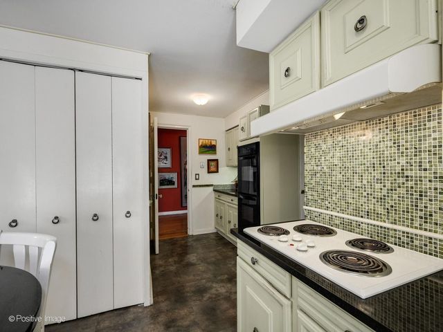 5555 N SHERIDAN Road 807, Chicago, IL 60640
