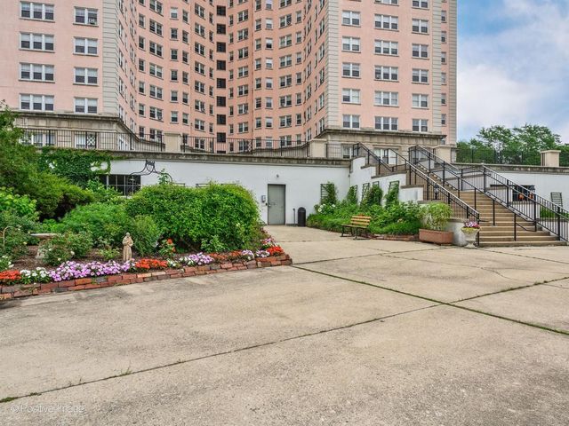 5555 N SHERIDAN Road 807, Chicago, IL 60640