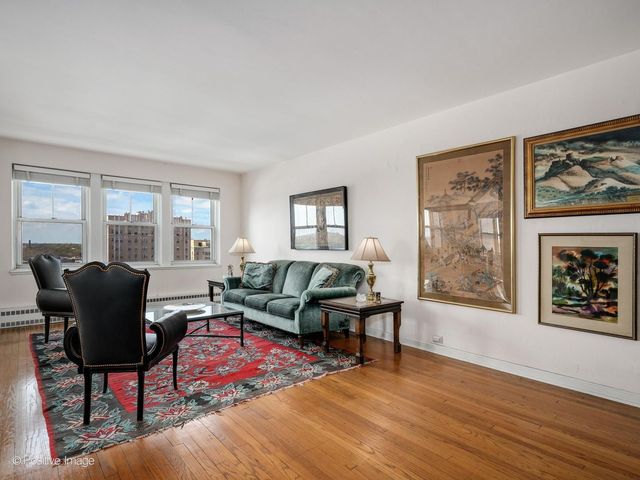 5555 N SHERIDAN Road 807, Chicago, IL 60640