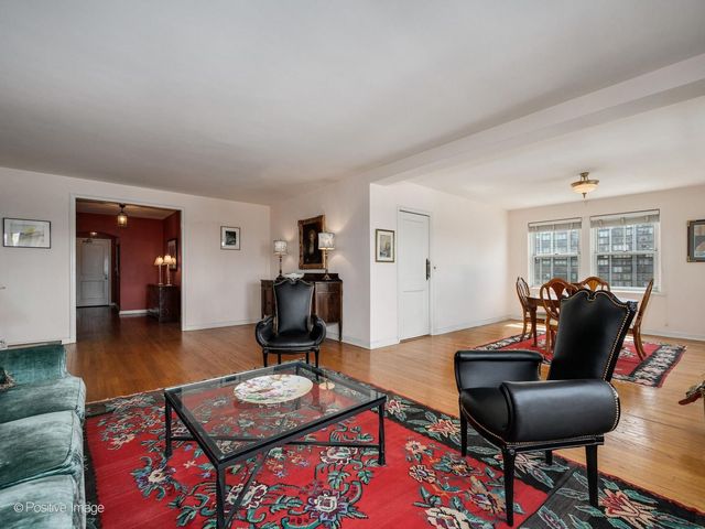 5555 N SHERIDAN Road 807, Chicago, IL 60640