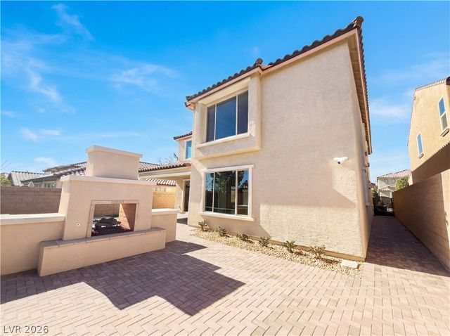 8424 Painted Wall Street, Las Vegas, NV 89166