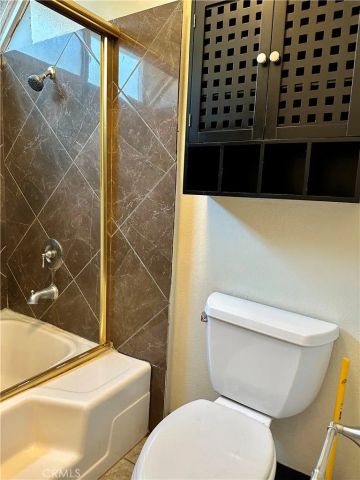 12476 Montecito Road 5, Seal Beach, CA 90740