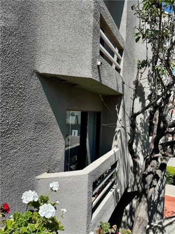 12476 Montecito Road 5, Seal Beach, CA 90740
