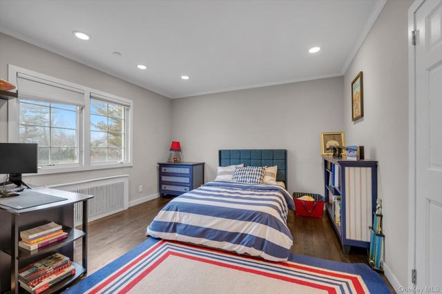 1357 Boxwood Drive E, Hewlett Harbor, NY 11557