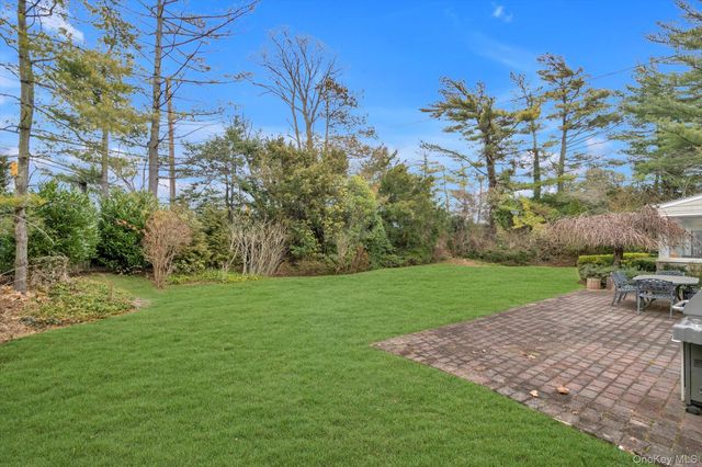 1357 Boxwood Drive E, Hewlett Harbor, NY 11557