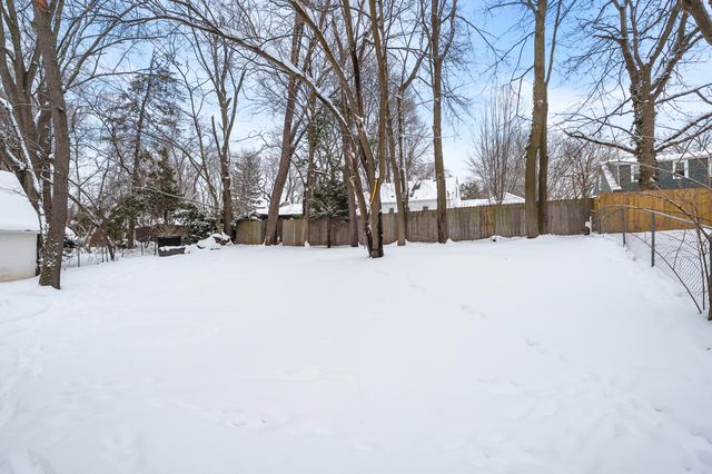 518 Fletcher Avenue, Kalamazoo, MI 49006