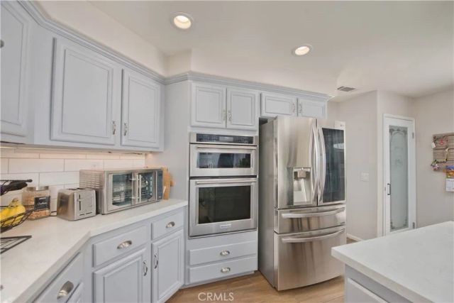 26360 Teal Court, Canyon Country, CA 91387