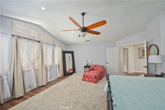 26360 Teal Court, Canyon Country, CA 91387