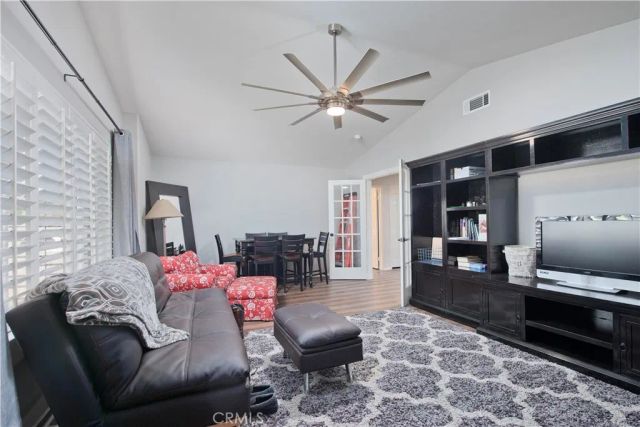26360 Teal Court, Canyon Country, CA 91387