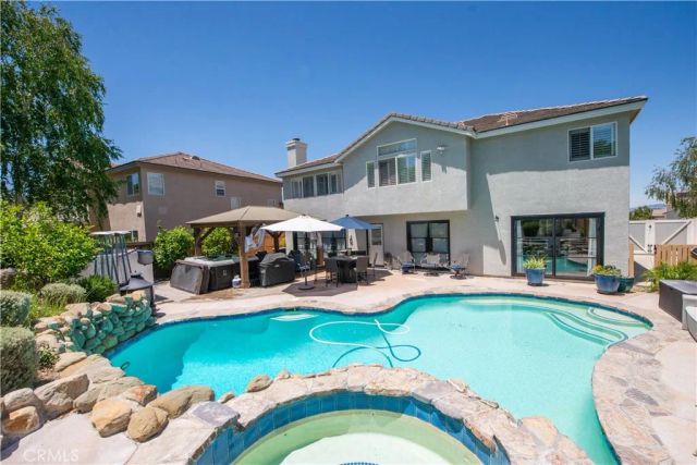 26360 Teal Court, Canyon Country, CA 91387