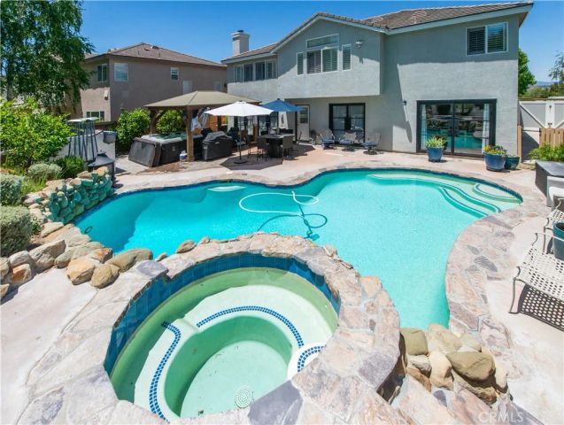 26360 Teal Court, Canyon Country, CA 91387