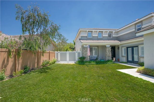 26360 Teal Court, Canyon Country, CA 91387