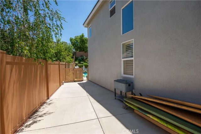 26360 Teal Court, Canyon Country, CA 91387
