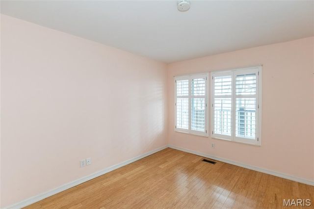 39 Ridgeview Circle Court, Ballwin, MO 63021