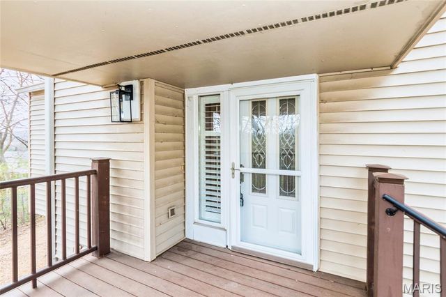 39 Ridgeview Circle Court, Ballwin, MO 63021