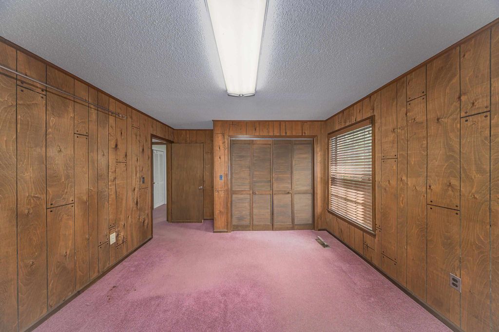 Image 18 of property listing at 49 WILL WHITE Road, Quincy, FL 32351