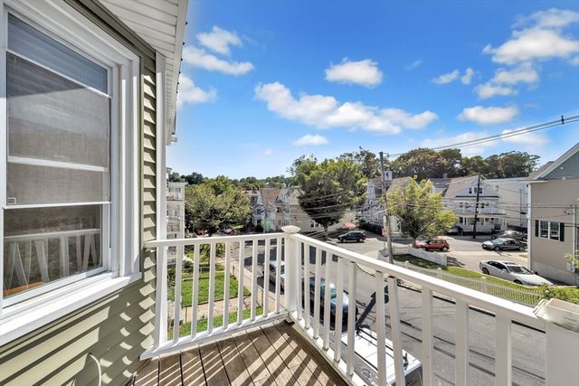 31 Champney Street 2, Boston, MA 02135