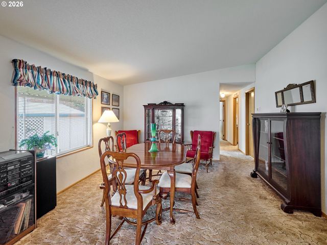 2410 LANCASTER Dr Se 955, Salem, OR 97317