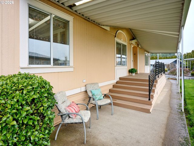 2410 LANCASTER Dr Se 955, Salem, OR 97317