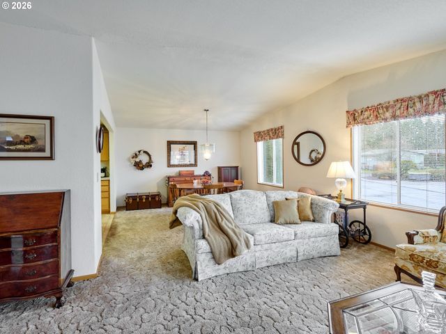 2410 LANCASTER Dr Se 955, Salem, OR 97317