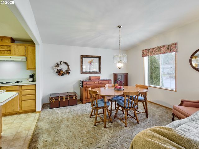 2410 LANCASTER Dr Se 955, Salem, OR 97317